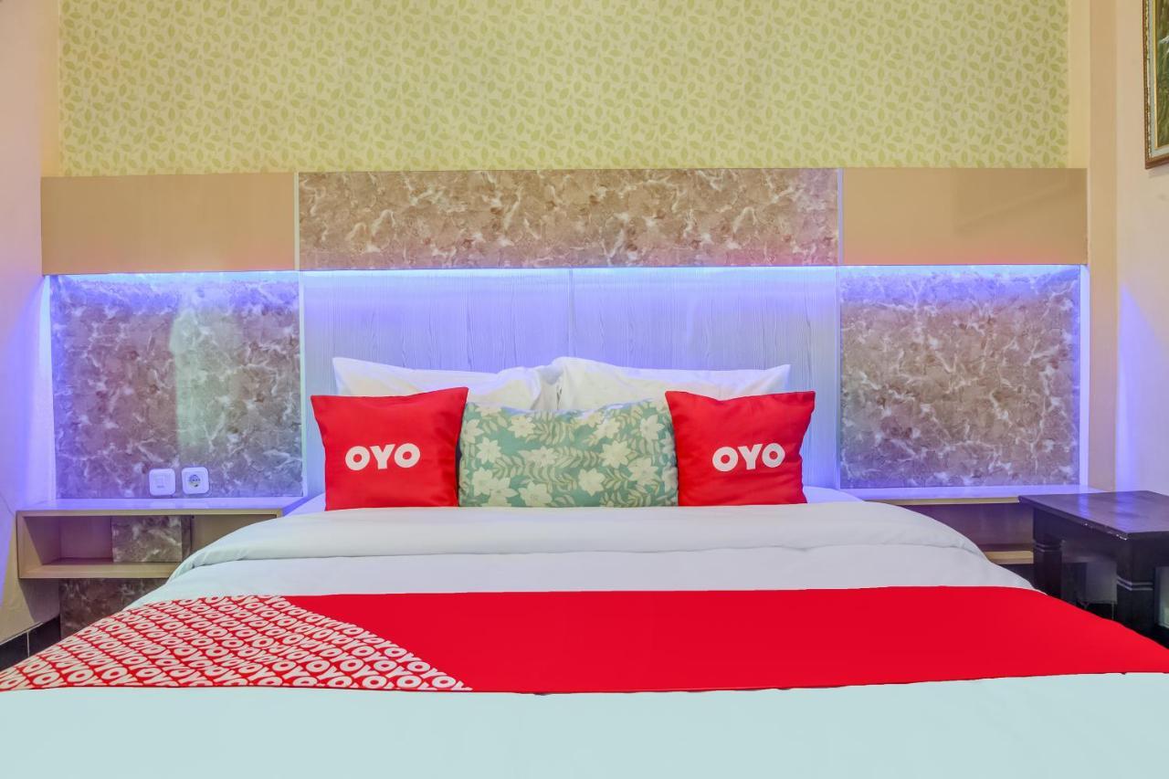 Oyo 3831 Pelangi Syariah Hotel